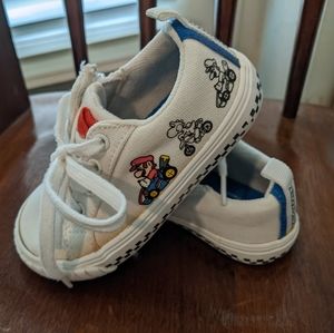 Zara size 6 toddler Mario Kart shoes